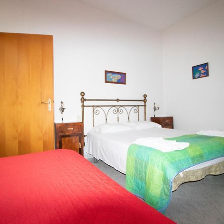 Case Vacanza Cristina Site In Antico Baglio E In Via Abruzzi N 161 ซานวิโต โลคาโป ภายนอก รูปภาพ