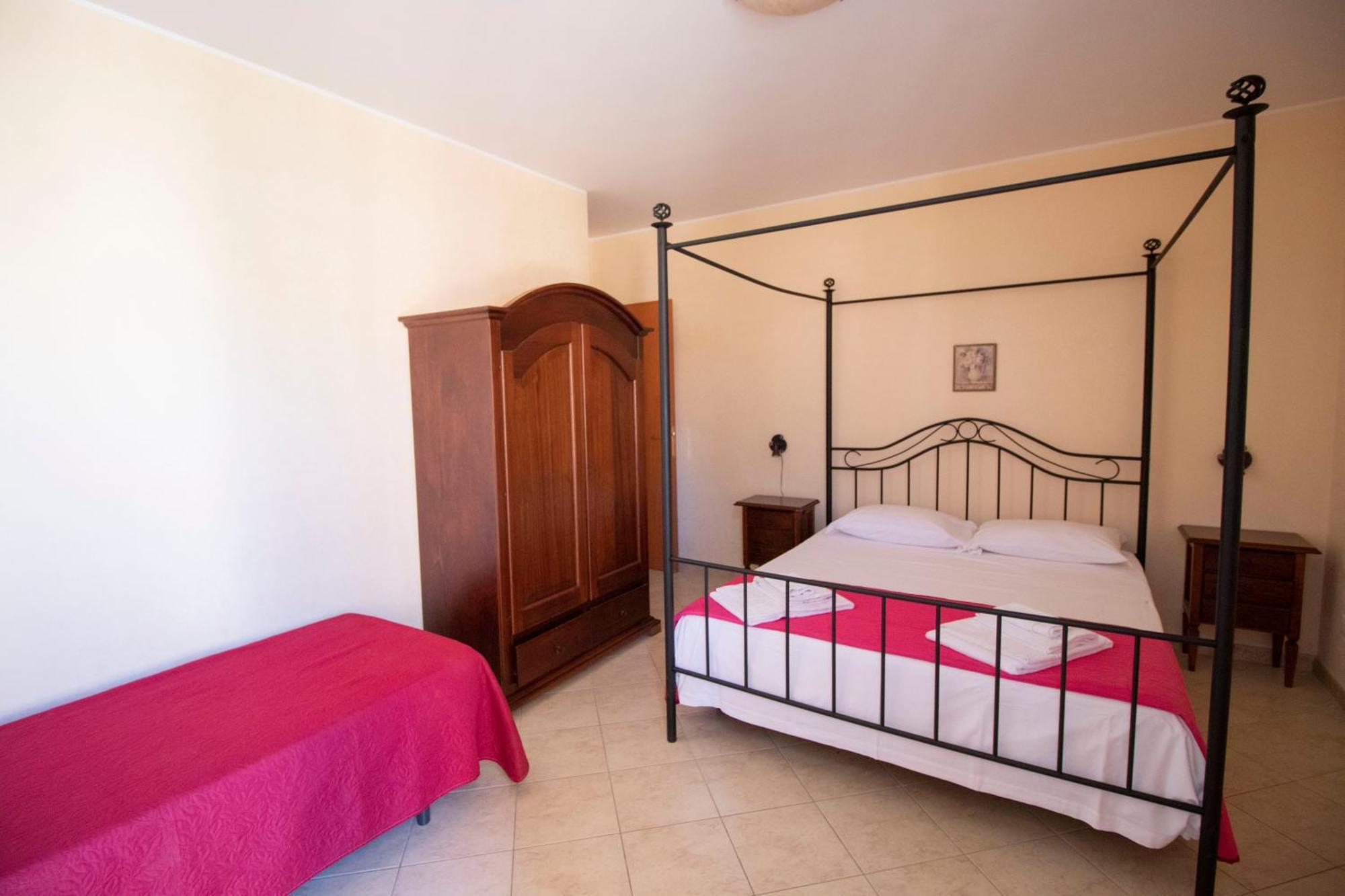 Case Vacanza Cristina Site In Antico Baglio E In Via Abruzzi N 161 ซานวิโต โลคาโป ภายนอก รูปภาพ